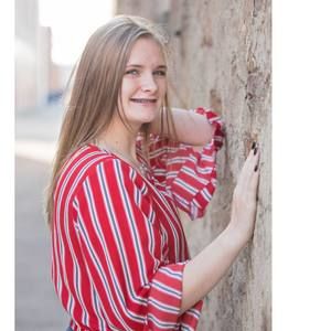 Meet your Posher, Hannah